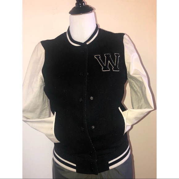 Forever 21 Jackets & Blazers - Ladies Varsity Jacket